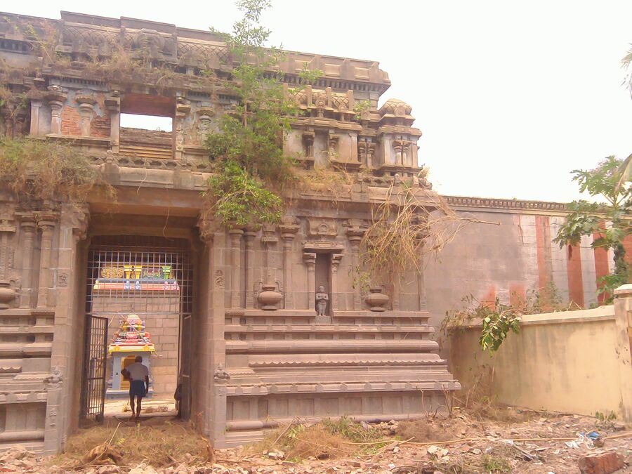 Temple facade restoration